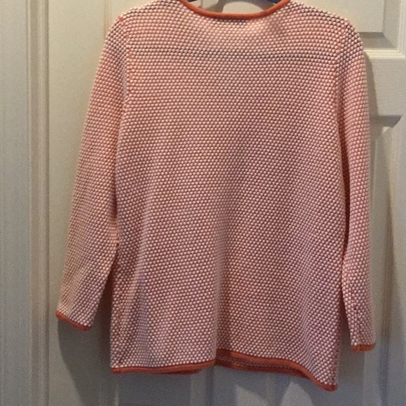 Pretty spring/summer sweater - Picture 2 of 3